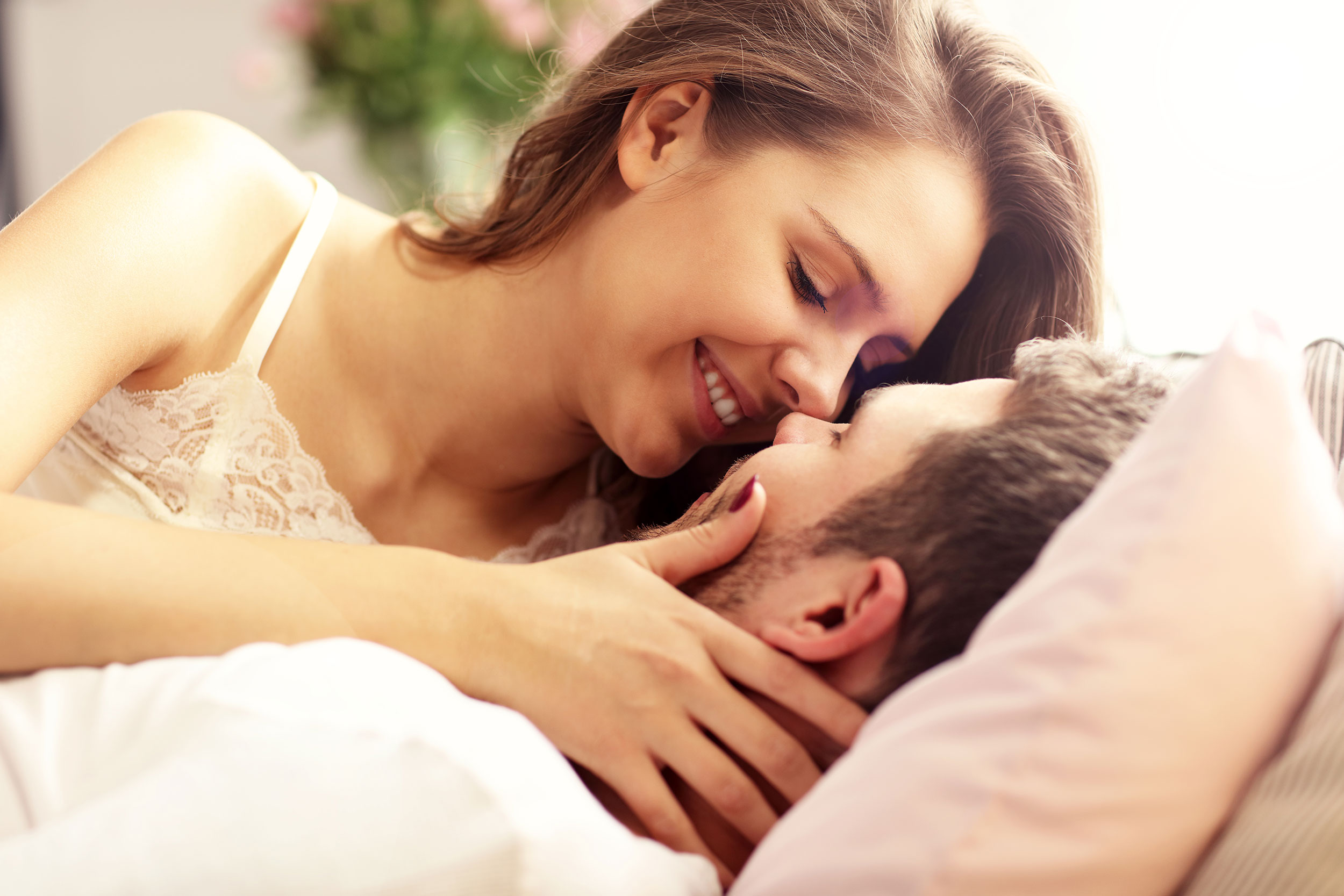 متى يشتاق الرجل للمرأة