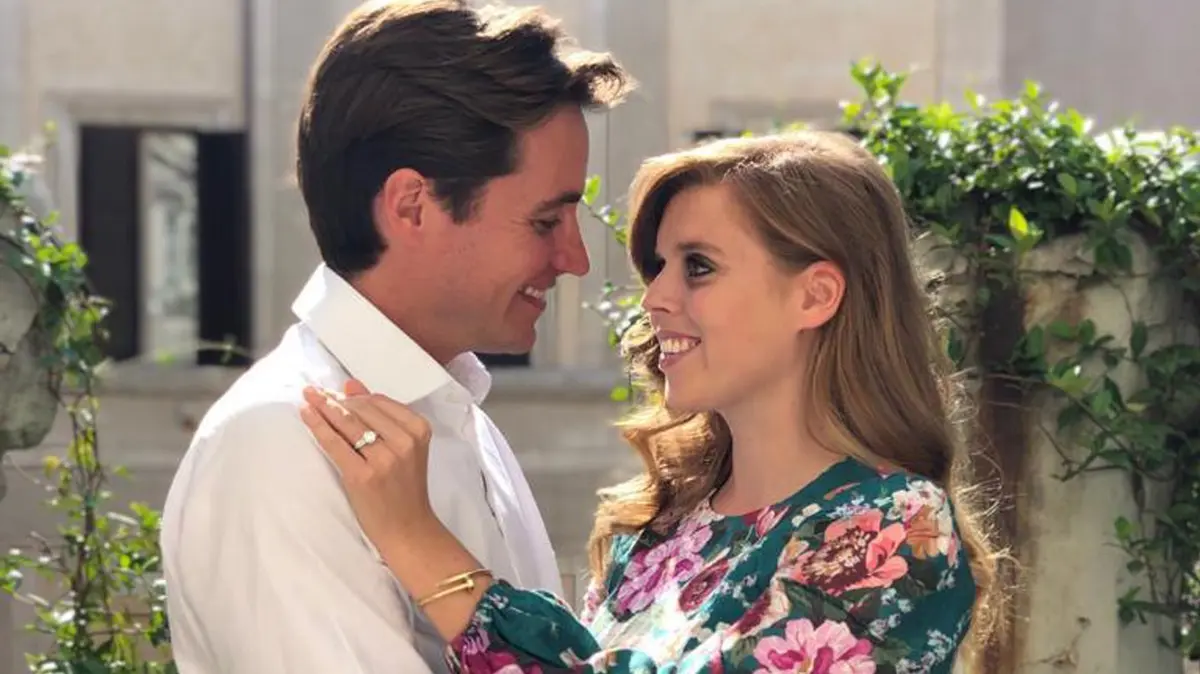 Princezna Beatrice Se Vdala Kdo Je Edoardo Mapelli Mozzi