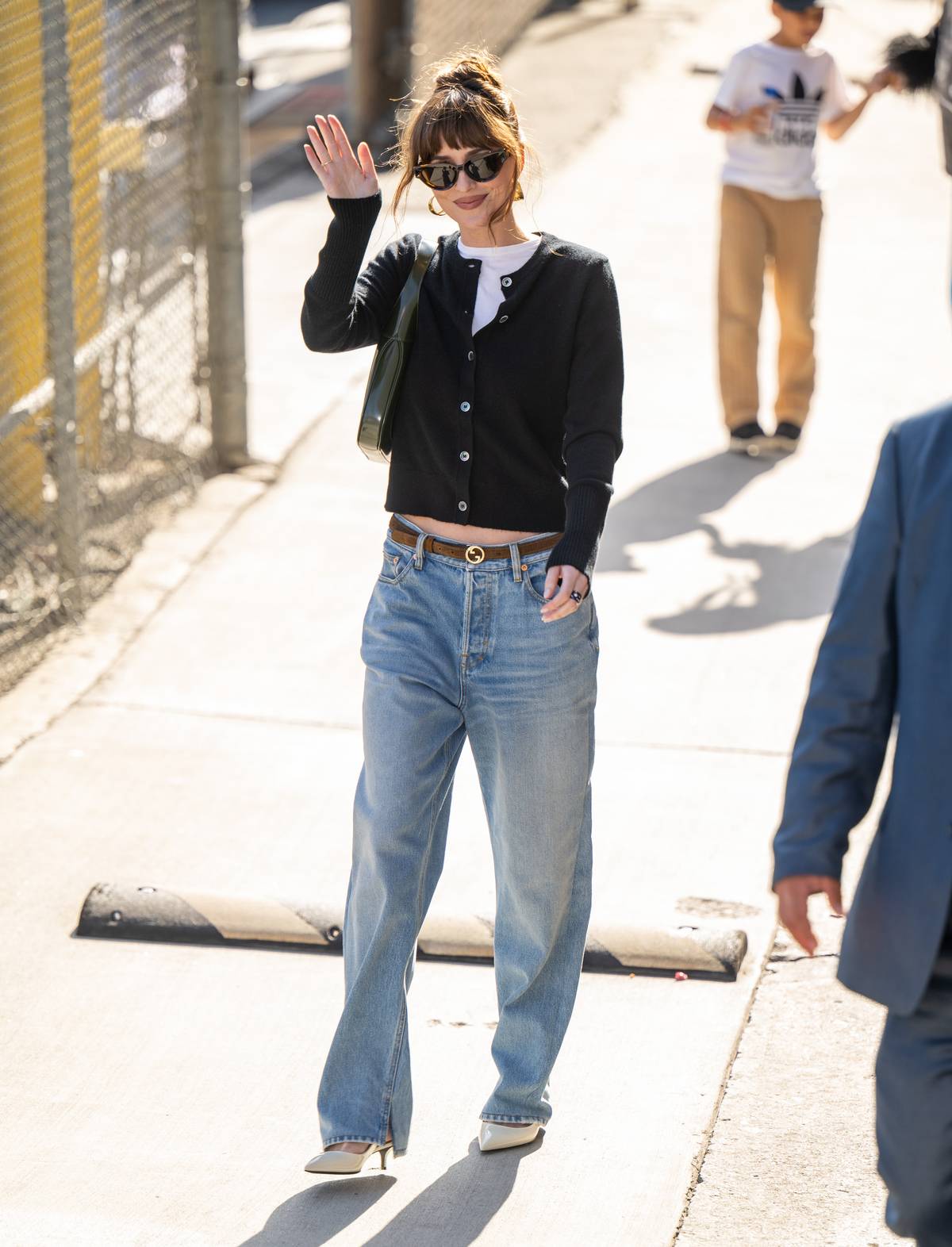 Oblíbeným kouskem Dakoty Johnson jsou baggy džíny