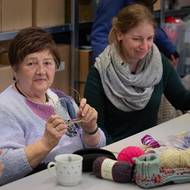Na pravidelné setkávání a pletení se všichni moc těší