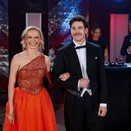 Poprvé v historii soutěže bude bok po boku bojovat manželský pár. Tančit bude i manžel Evy Adamczykové, český herec Marek Adamczyk, kterého můžete znát z oblíbeného seriálu Kukačky. Jeho taneční partnerkou je Lenka Nora Návorková