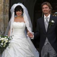 Rok 2011 a Jitka Čvančarová se vdává za Petra Čadka, svého osudového muže a nyní už i otce svých dvou dětí