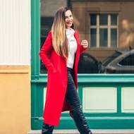 O vlasy se herečce stará vyhlášený kadeřník Tomáš Arsov