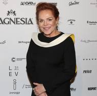 I když je Dagmar Havlové jednasedmdesát let, stále je velmi aktivní. Věnuje se herectví i své nadaci