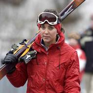 Koncem března 2005 vyrazila na hory už s členy královské rodiny