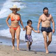 Prázdniny si užívá celá rodina na pláži