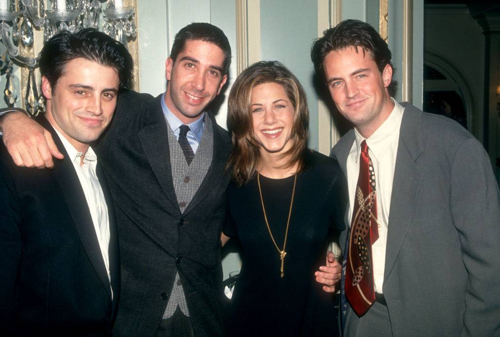 Matt LeBlanc, David Schwimmer, Jennifer Aniston a Matthew Perry (zleva) na fotce z poloviny 90. let