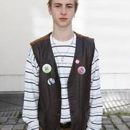 Maximilián Dolanský herectví studuje a patří k nejvýraznějším talentům mladé generace