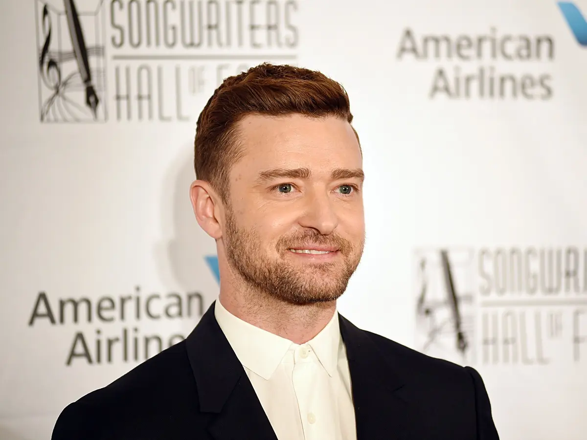 Justin Timberlake Je Z Nej Ctyricatnik