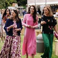 Princezna Kate nosí v poslední době růžovou často