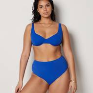 Bikini Etam, podprsenka 899 Kč, kalhotky 819 Kč