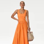 Bavlněné midi šaty Marks & Spencer, 1 499 Kč