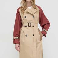 Trenčkot Max Mara Weekend, prodává Answear, 15 999 Kč