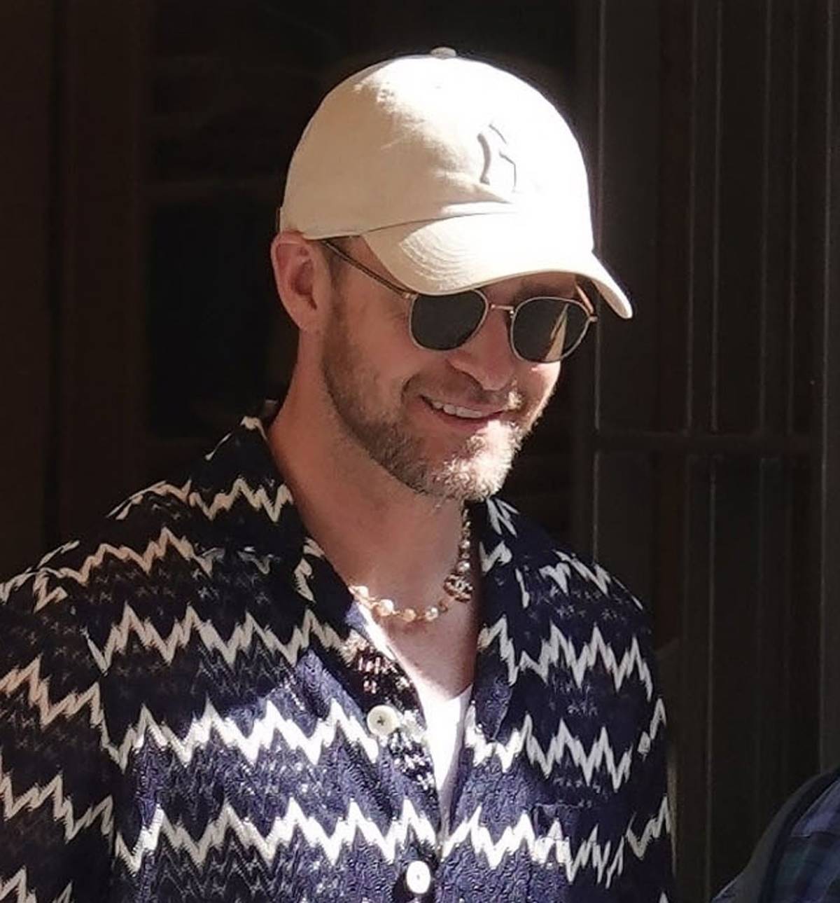 Justin Timberlake měl vždycky vytříbený módní styl. Jeho instagram pak potvrdí, že poslední dobou nosí perly