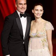 V roce 2019 se zasnoubil se svou přítelkyní, o jedenáct let mladší herečkou Rooney Mara. Svatba proběhla v utajení, pár se snaží žít mimo mediální zájem