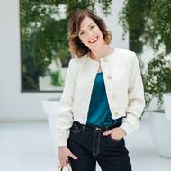 Džíny Reserved, 799 Kč. Top Marks & Spencer, 999 Kč. Kabátek Zara, 1 199 Kč. Kabelka Mango, 699 Kč