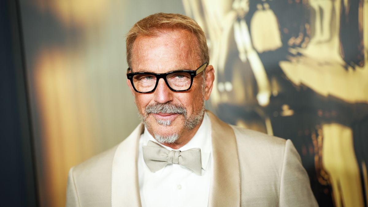ケビン・コスナー、70歳を迎える