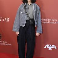 Herečka Antonie Formanová sáhla po oblíbených kalhotách a džínové bundě 