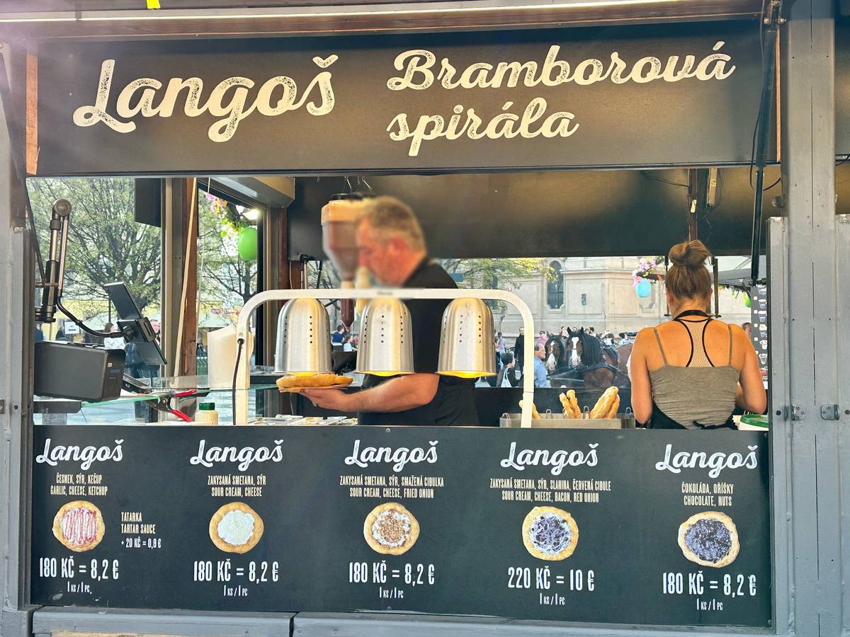 Langoše na Staroměstském náměstí