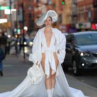 Další model, který v ulicích New Yorku rozhodně poutal pohledy kolemjdoucích