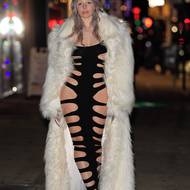 Její módní motto? Víc je víc! Julia Fox na vycházce New Yorkem loni v únoru