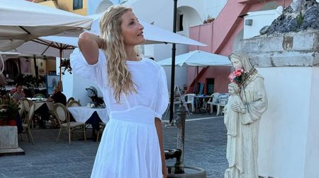 Tereza Maxová a její dokonalé letní šaty! Sluší bez výjimky všem. Kde seženete podobné za zlomek ceny?