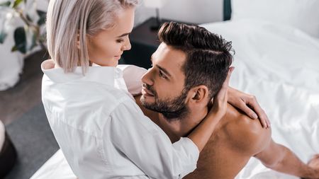 Jak prodloužit milování? Zaměřte se na líbání, drážděte klitoris a vsaďte na správnou polohu