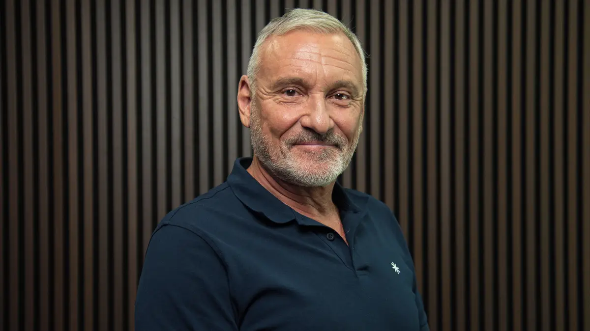 Jan Čenský slaví 65. narozeniny: Od knihaře a sportovce k ikoně českých pohádek
