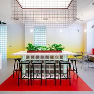 V kategorii veřejný interiér LD seating (kanceláře, huby a coworkingová centra) zvítězil Cowork Purkyňova, Brno