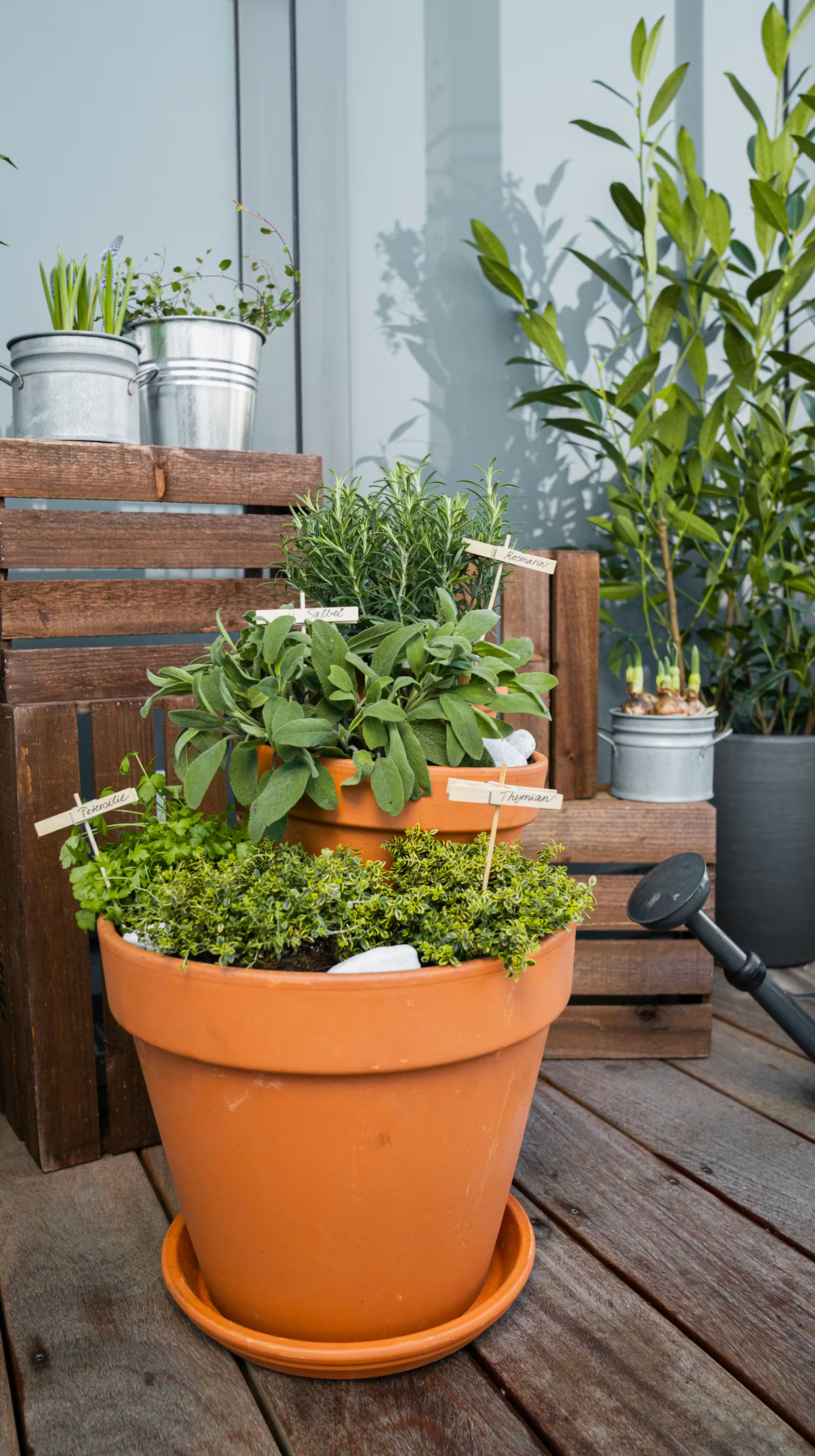 bydleni-domov-zahrada-terasa-balkon-bytovy-design-diy-udrzitelnost-uspory-zahradni-nabytek-doplnky-upcyklace-trendy-svepomoci.jpeg